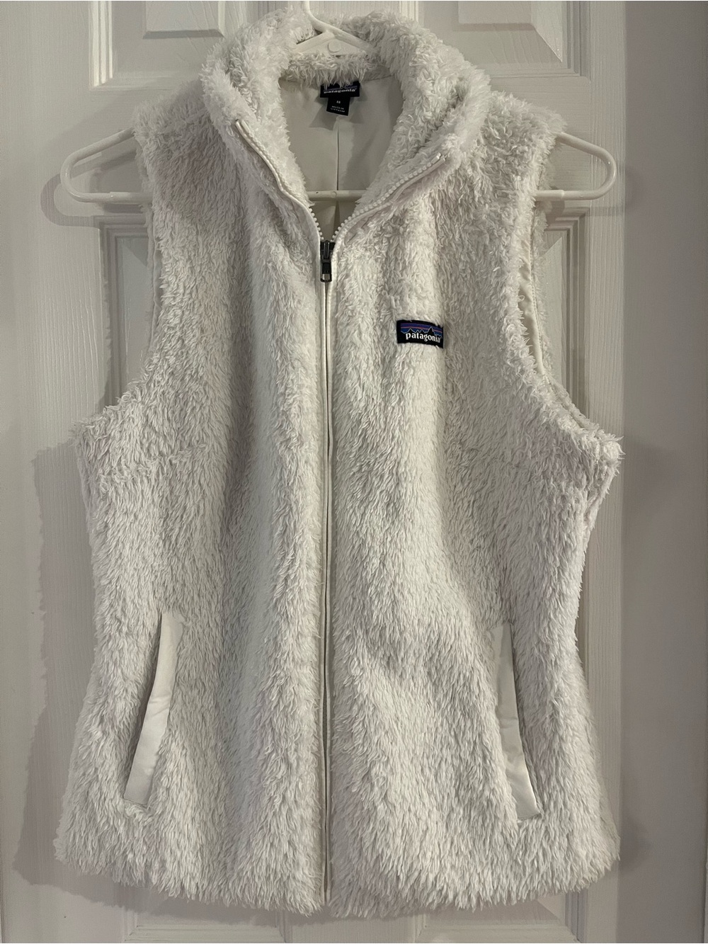 Patagonia White Plush Full-Zip Fleece Vest